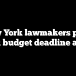 New York lawmakers push back budget deadline again