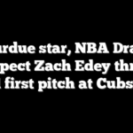 Purdue star, NBA Draft prospect Zach Edey throws putrid first pitch at Cubs game